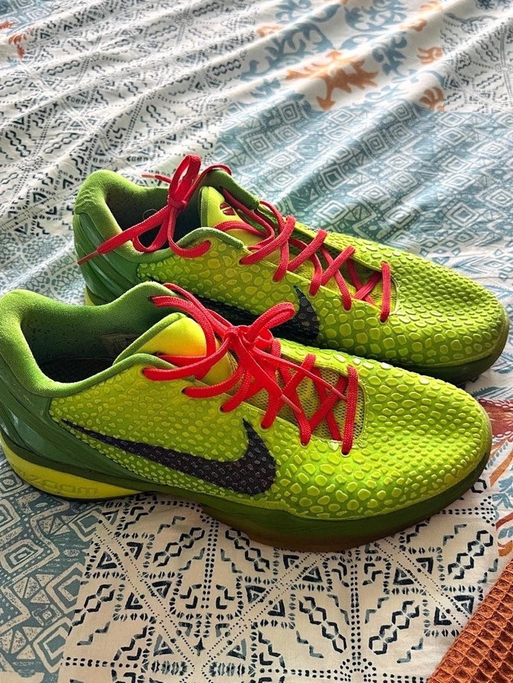 Nike Zoom Kobe 6 Protro 'Grinch' Green & Red Athletic Shoes